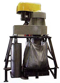 Decanter DRC Vx BO on an elevated skid with solids receiver