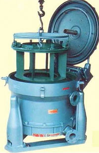 Type DSC K - Decanter centrifuge with removable cage for solids discharge