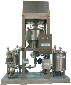 Production scale centrifugal extractor